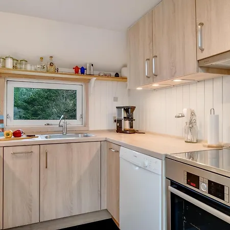 Holiday home Family-friendly With Shared Activities Such As Swimming Pool, Tennis Court And Ball Fields Fjerritslev