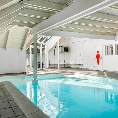 Family-friendly With Shared Activities Such As Swimming Pool, Tennis Court And Ball Fields *
