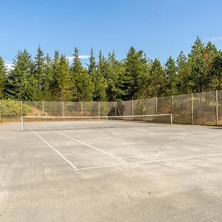 Family-friendly With Shared Activities Such As Swimming Pool, Tennis Court And Ball Fields * 피에리트슬레브